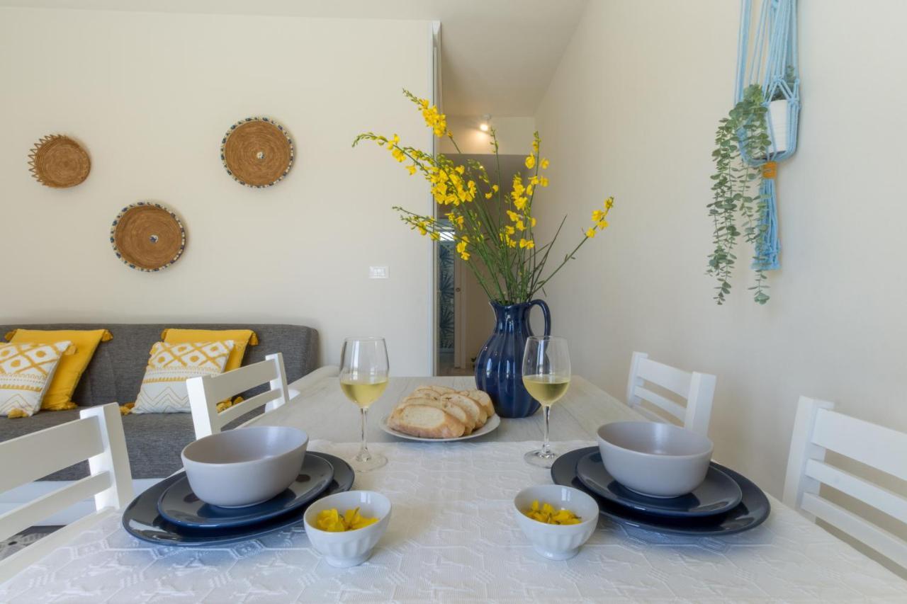 לוצוראי 1 - Villa Is Orrosas - Apartments 1 - Sa Crai Apartments Sardinian Experience מראה חיצוני תמונה